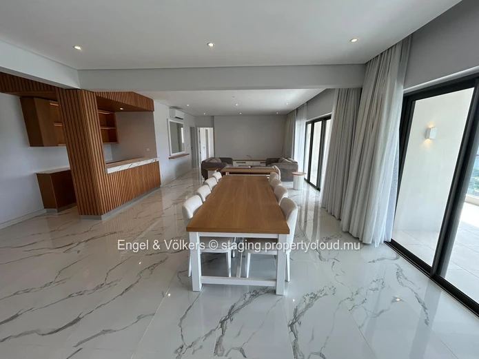 Modern 4-Bedrooms Penthouse for Sale – Pointe aux Canonniers Private Rooftop Pool |