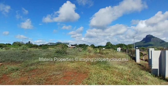 Terrain résidentiel de premier choix à vendre dans la communauté sécurisée de Magenta Parkside