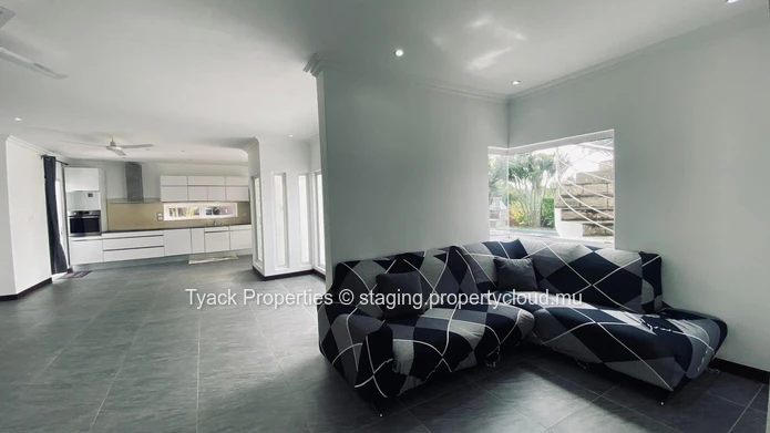 Elegant 3-Bedroom RES Villa  – Pointe aux Piments