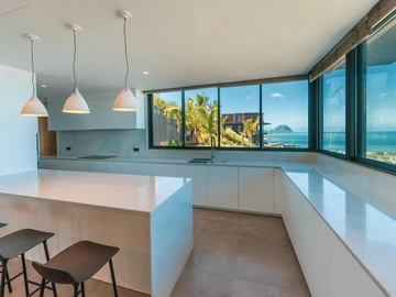 5 Bedroom Villa