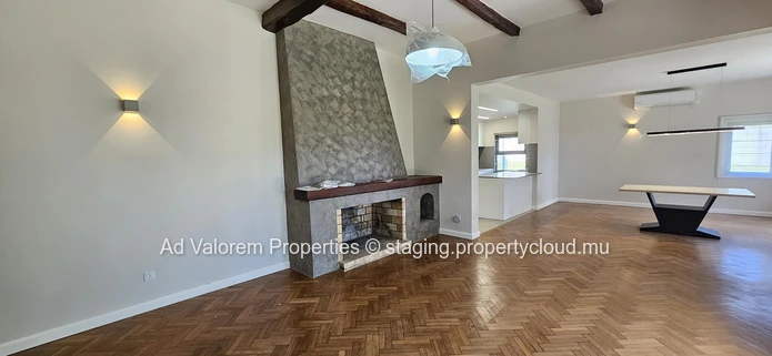Charming house for rent in Floreal.
