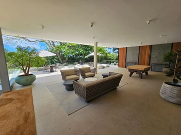 4 Bedroom Apartment
