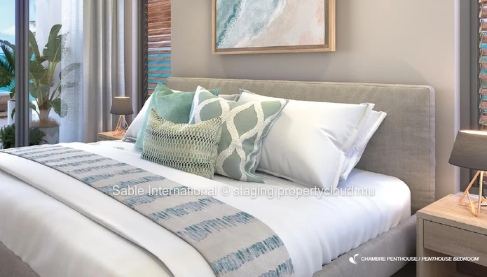 Luxury Beachfront Penthouse with Private Pool in Rivière Noire! Sea Views, Mountain Views, Fully Equipped 