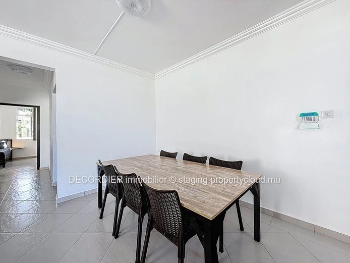 Maison avec piscine et rooftop à Poste Lafayette