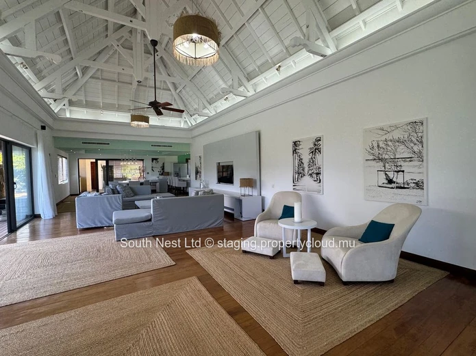  Exceptional Cassiopée-style villa