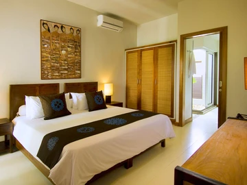 4 Bedroom Villa