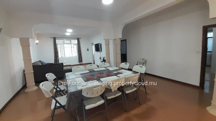 Bloc Appartements à vendre à Flic-En-Flac -  Occasion Exceptionnelle à ne pas manquer