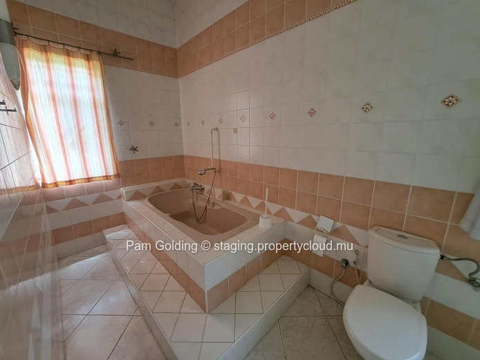 Pointe aux Canonniers – House for sale – Pam Golding Mauritius