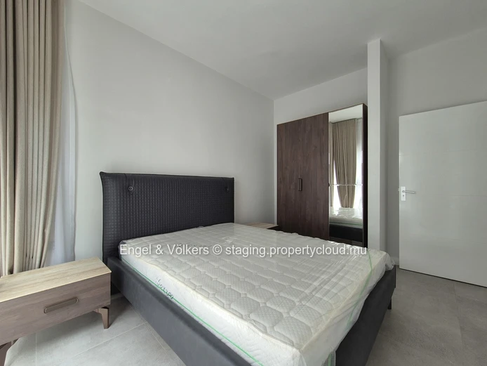 Modern first floor apartment for long term rent