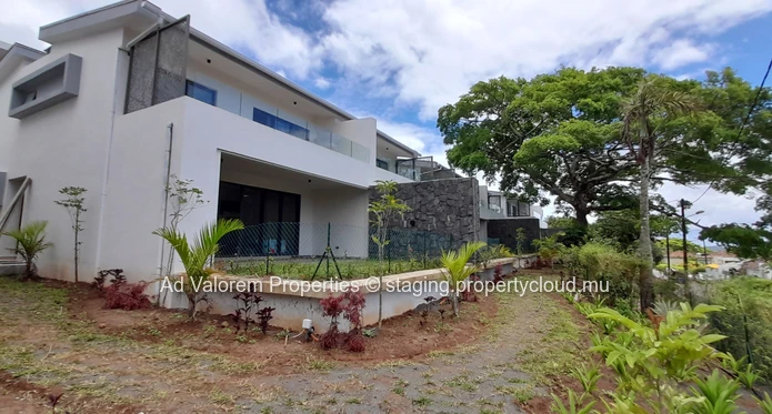 Duplex à vendre à Floréal