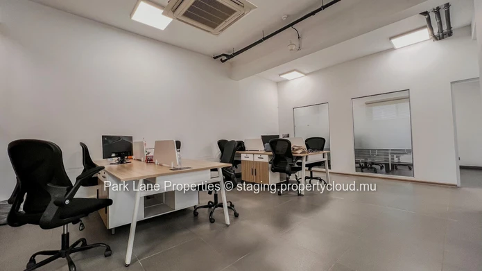 Modern office space for rent in a high-end complex in Moka