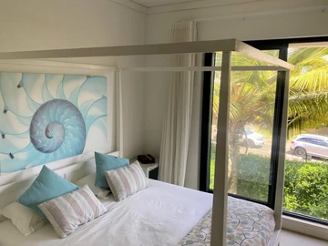 4 Bedroom Apartment