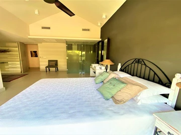 3 Bedroom Townhouse, Duplex