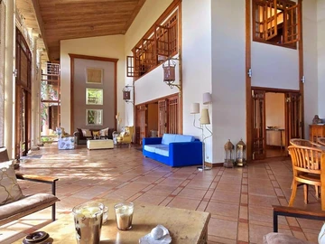 4 Bedroom Villa