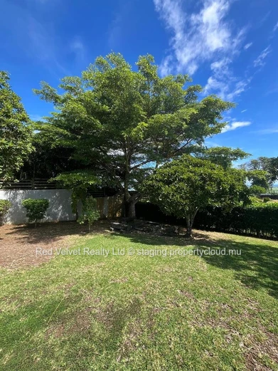 Villa de luxe 4 chambres avec piscine sur 1 332 m² de terrain – Mont Piton, Mapou | Rs 29M