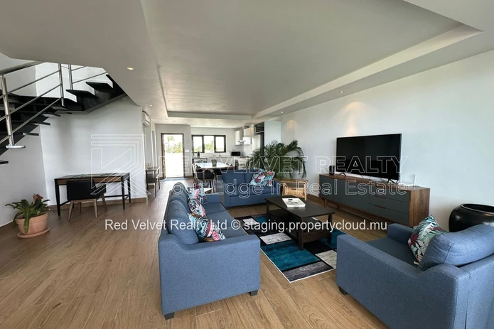 Gorgeous Fully Furnished 3 Bedroom Apartment 