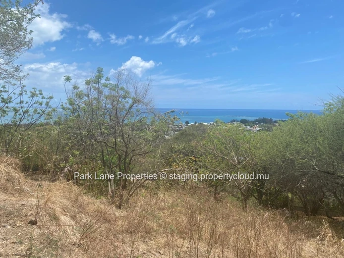 Beau terrain pour un projet immobilier dans l'ouest de l'Île Maurice
