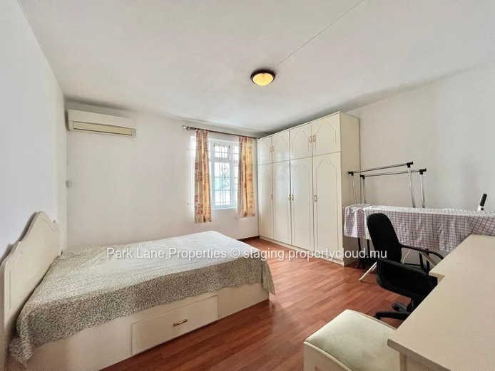 Charmante Maison à Vendre dans un Emplacement de Choix à Phoenix