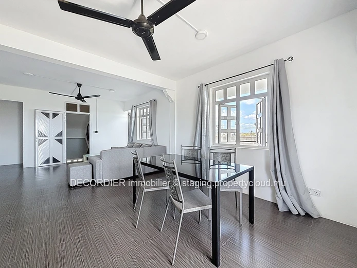 Spacious apartment for Sale