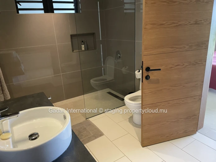 Luxury Villa at Domaine de Palmyre – Elegance, Space & Complete Autonomy