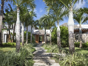 5 Bedroom Villa