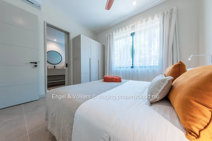 Modern 3-Bedroom Beachfront Apartment with Sea Views