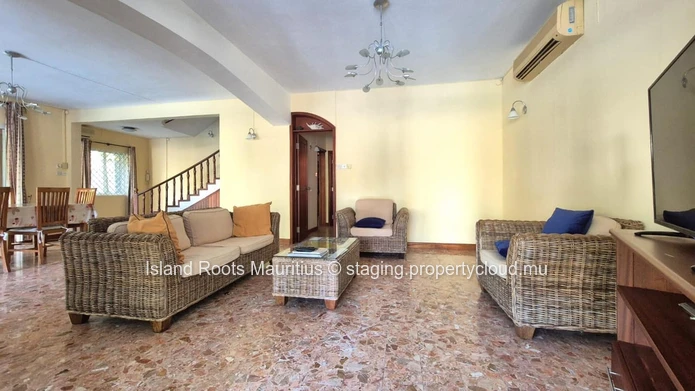 Beautiful villa for holiday rental, located in Pointe Aux Canonniers