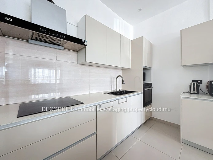 Beautiful Furnished Apartment for Sale – Albion