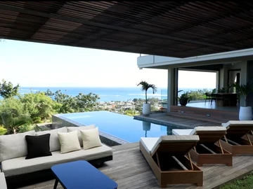 5 Bedroom Villa