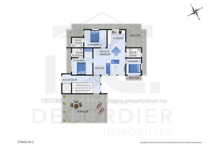 Penthouse located in a complex with elevator and shared swimming pool