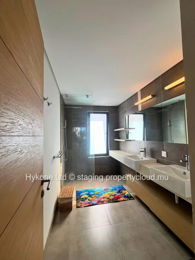 Apartment For Sale In Mont Choisy (G+2)