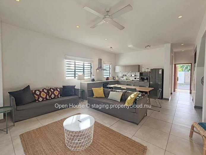 Townhouse/Duplex à vendre - Rivière Noire, secteur de Black River, 160m² habitables, 150m² terrain, 3 chambres, pisci...