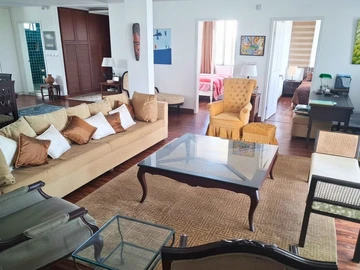 Appartement de 4 Chambres