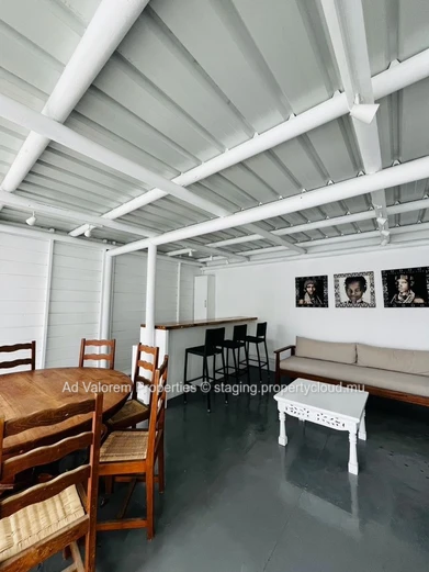 Grande Maison 9 Chambres à Vendre à La Gaulette