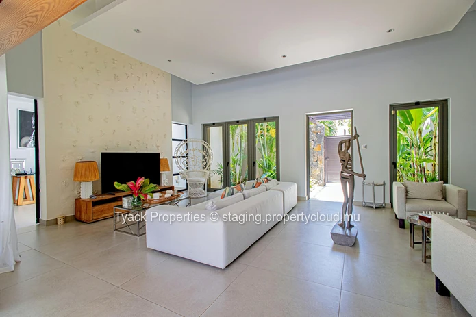 Elegant 3-Bedroom Golf View Villa in Mauritius