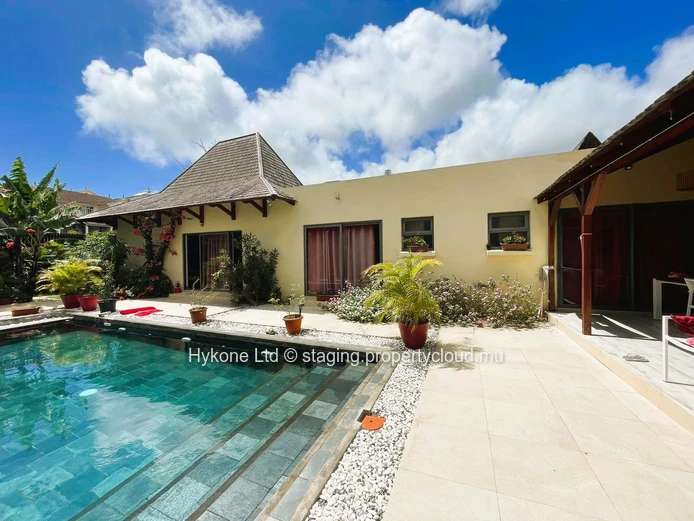 Villa For Sale In Pereybere (Res)