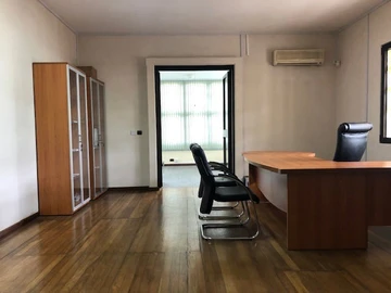 Maison de 8 Chambres