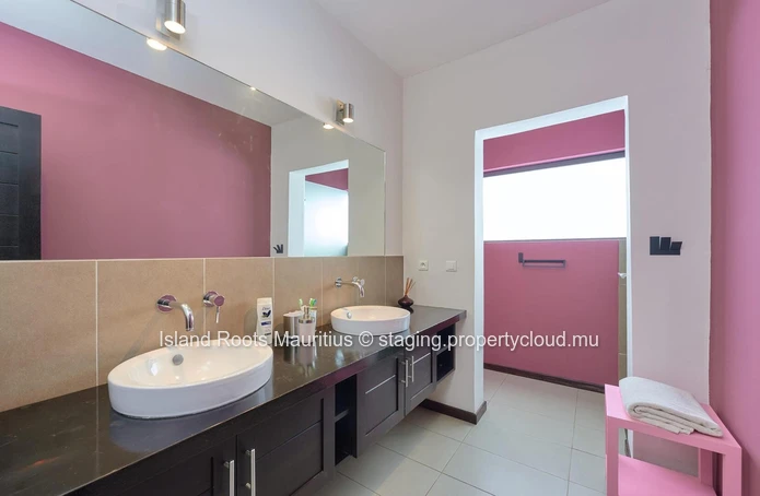 À Vendre : Élégante villa de 3 chambres et un bureau à Grand Baie
