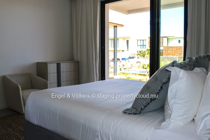 Luxury 4-Bedroom Villa in Tamarin – Private Garden & Pool