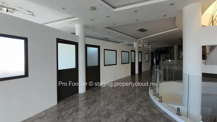 Commercial space for rent in Rose-Hill - Ideally located