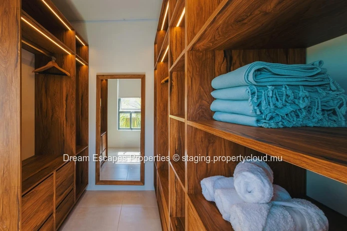 Investor Opportunity: Premium Villa in Pereybère