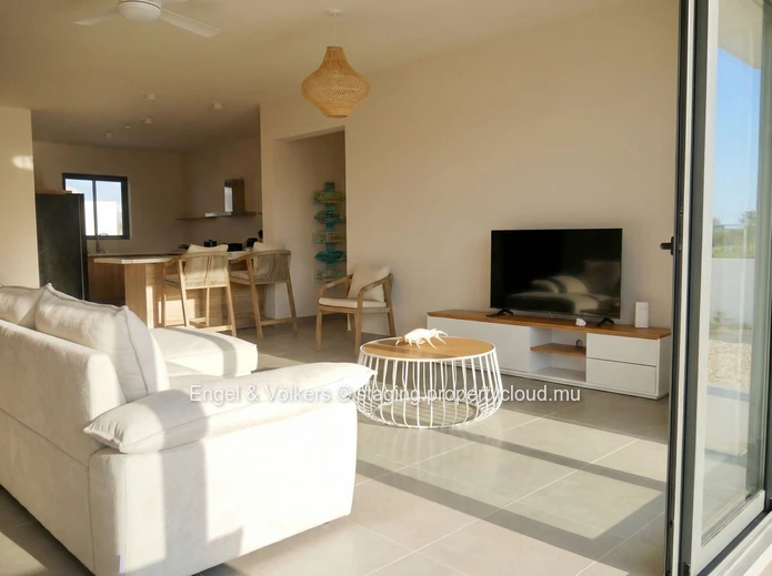 or Rent – Modern 3-Bedroom Apartment with Pool View – Premium Residence in Trou aux Biches