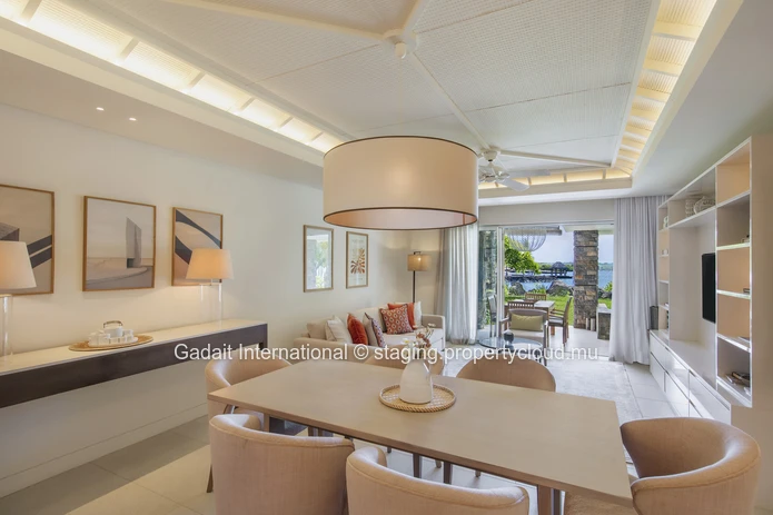 Velvet 1202 : Apartment with sea view & private pool at Beau Champ