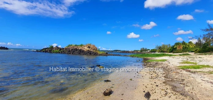 A VENDRE - Magnifique terrain à bail de 327 toises bénéficiant d'une vue à couper le souffle à Trou aux Biches