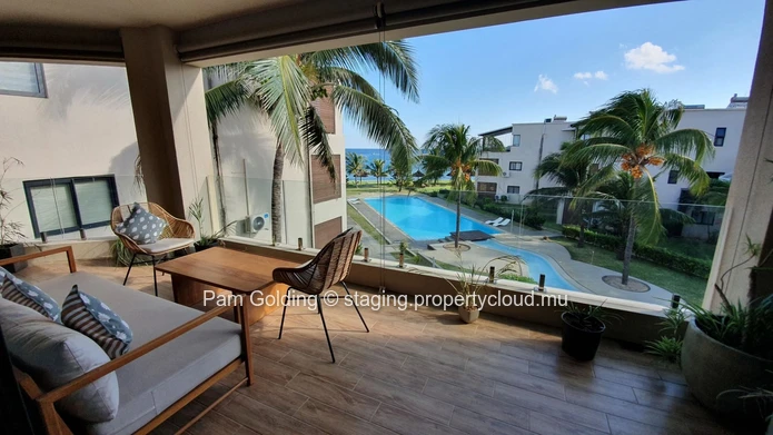 Apartment with spectacular sea view
