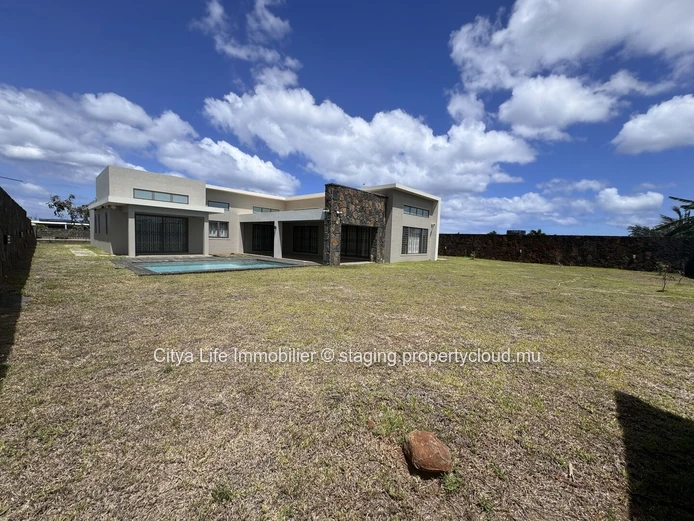 À vendre - Maison moderne de plain-pied à Royal Park Balaclava