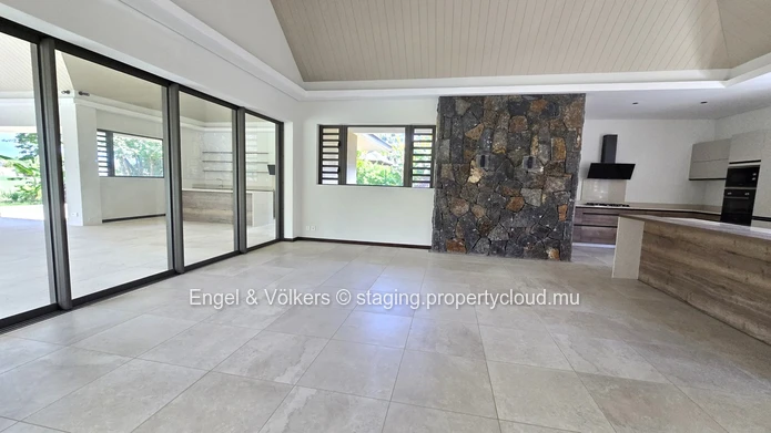 Elegant 4-Bedroom Villa in Anahita Golf & Spa Resort