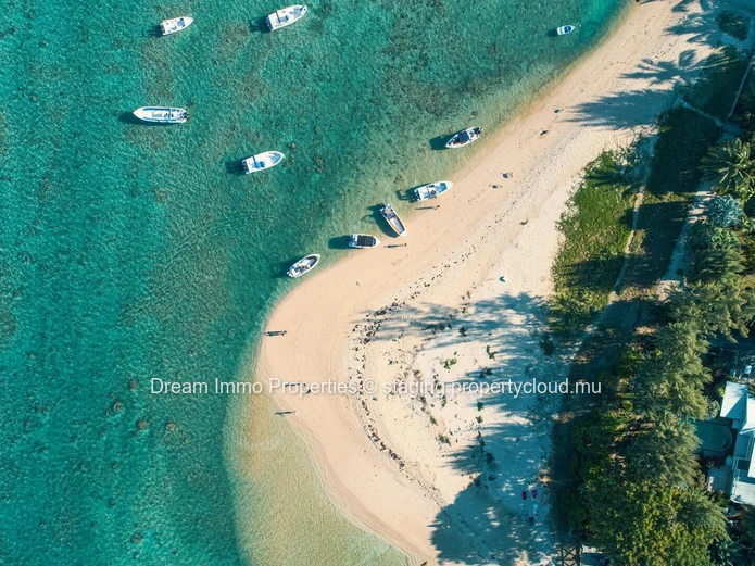 Vue Mer ! Grands Penthouses Avec Toit Terrasse Privé Sur Les Hauteurs De Tamarin - Ile Maurice