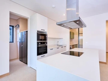 4 Bedroom Apartment