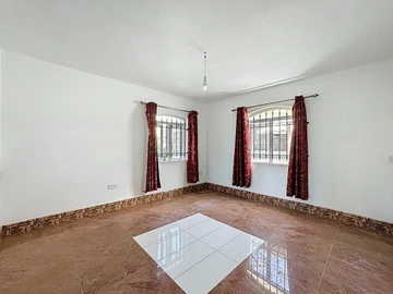 Maison de 4 Chambres